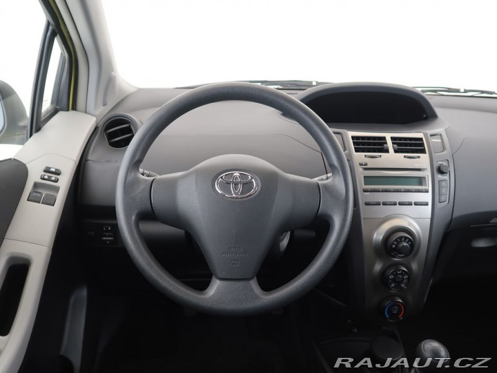 Toyota Yaris 1.3VVT-i,74kW,CZ,Manuál 2009