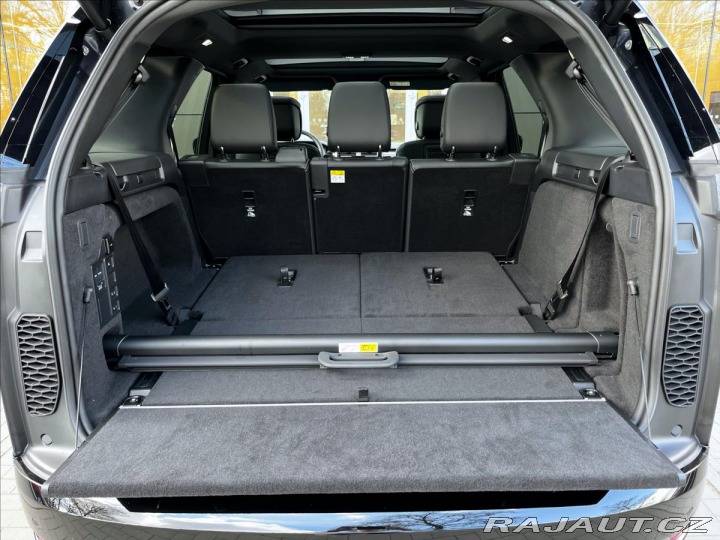 Land Rover Discovery 3,0 Dynamic HSE D350 AWD 2026