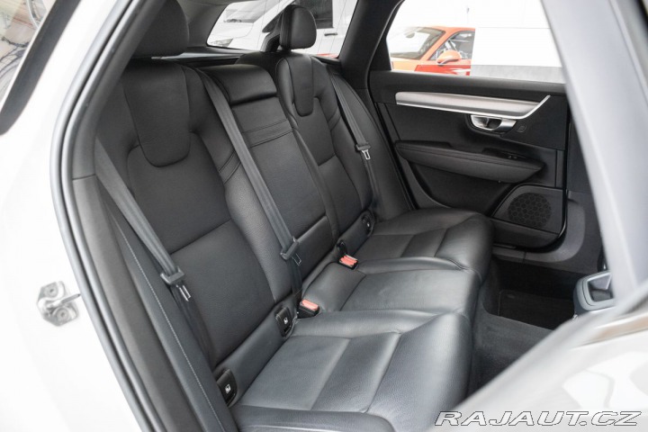 Volvo V90 D4 140kW *PO ROZVODECH* 2017