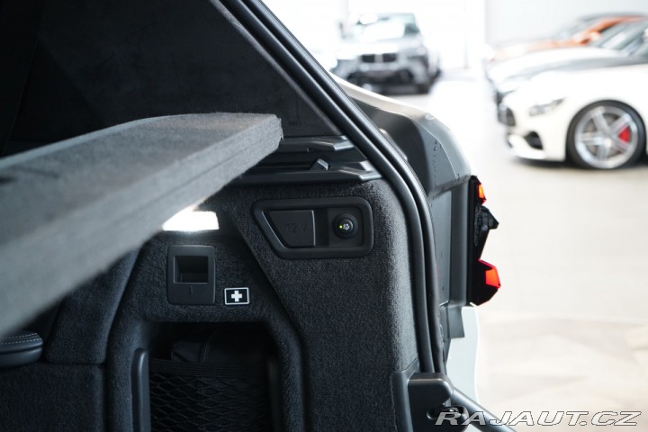BMW X7 M60i*PANO*HUD*TAŽNÉ*H/K*3 2024