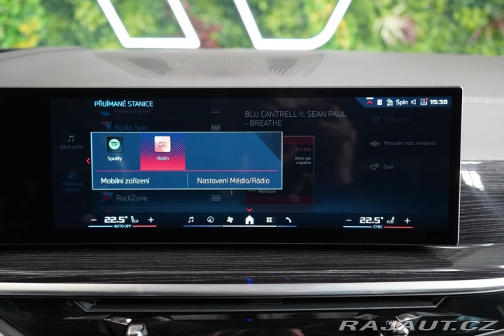 BMW X7 M60i*PANO*HUD*TAŽNÉ*H/K*3 2024