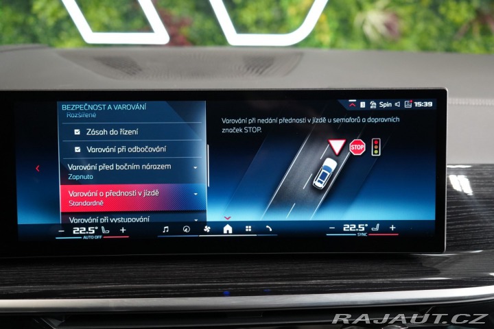 BMW X7 M60i*PANO*HUD*TAŽNÉ*H/K*3 2024