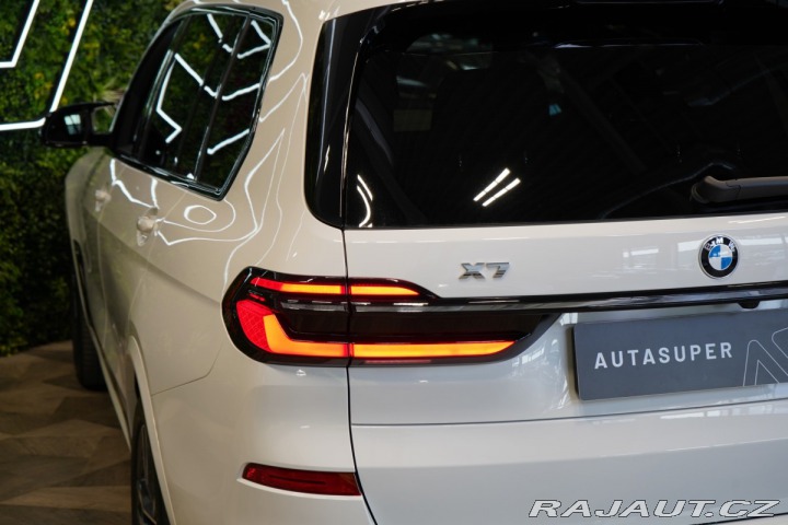 BMW X7 M60i*PANO*HUD*TAŽNÉ*H/K*3 2024