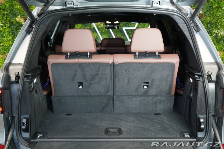 BMW X7 M60i*PANO*HUD*TAŽNÉ*H/K*3 2024