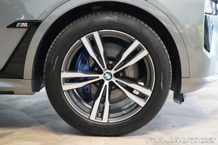 BMW X7 M60i*PANO*HUD*TAŽNÉ*H/K*3 2024