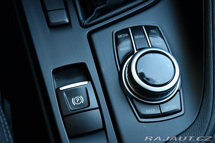 BMW X1 SDRIVE18i PANO A/T KAMERA 2016