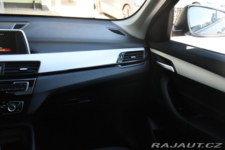 BMW X1 SDRIVE18i PANO A/T KAMERA 2016