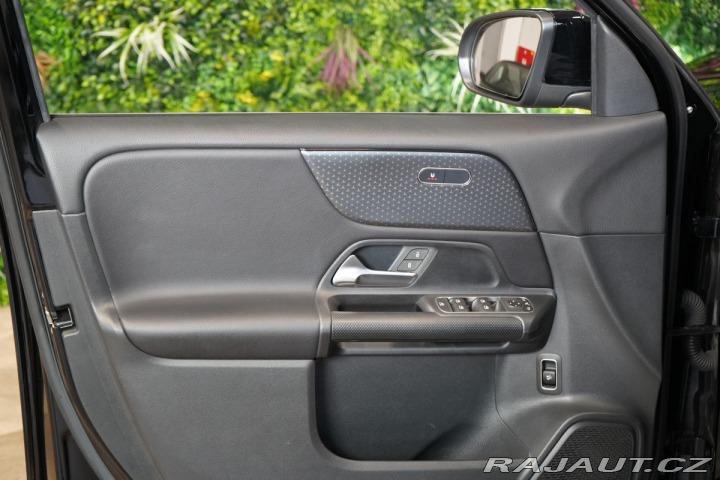 Mercedes-Benz GLB 200d*4M*PROGRESSIVE*LED*C 2024