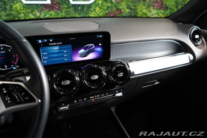 Mercedes-Benz GLB 200d*4M*PROGRESSIVE*LED*C 2024