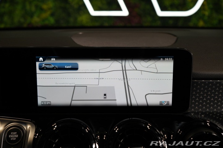 Mercedes-Benz GLB 200d*4M*PROGRESSIVE*LED*C 2024