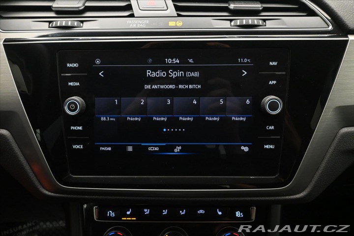Volkswagen Touran 2,0 TDI 110kW DSG 7míst Z 2020