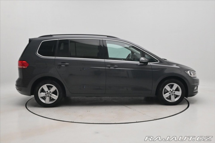 Volkswagen Touran 2,0 TDI 110kW DSG 7míst Z 2020