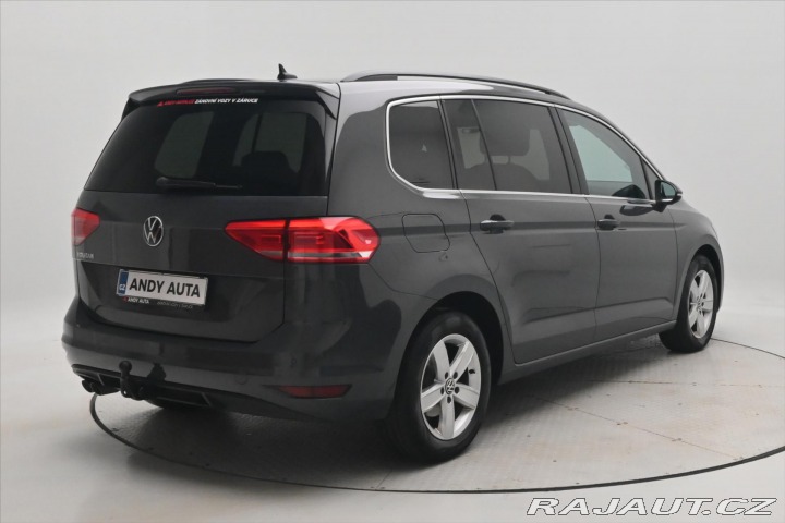 Volkswagen Touran 2,0 TDI 110kW DSG 7míst Z 2020