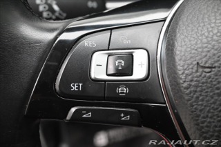 Volkswagen Touran 2,0 TDI 110kW DSG 7míst Z 2020