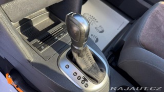 Volkswagen Touran 1.6TDi 77kW *7míst*DSG*Na 2011