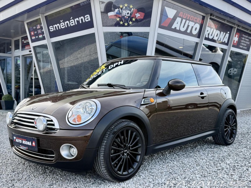 Mini Cooper 1,6i 88kW 50 REZERVACE