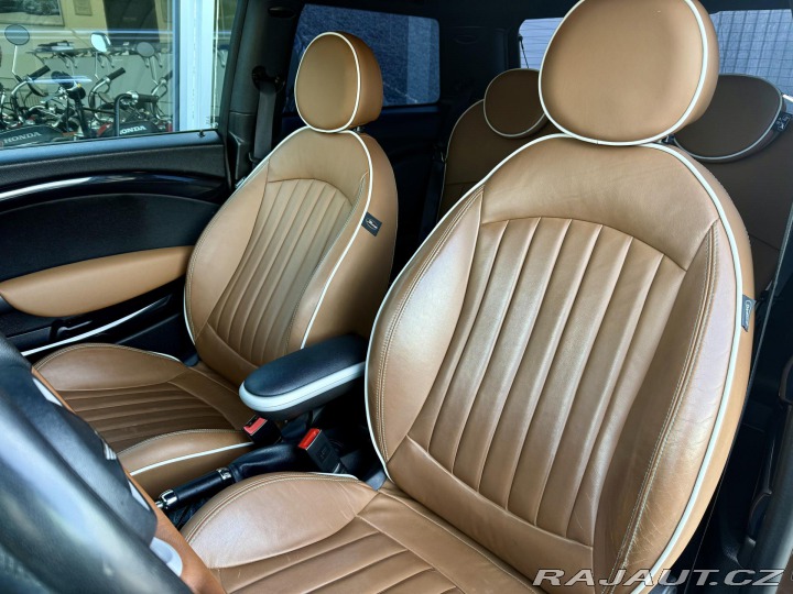 Mini Cooper 1,6i 88kW 50 REZERVACE 2010