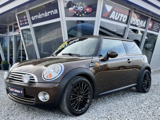 Mini Cooper 1,6i 88kW 50 REZERVACE 2010