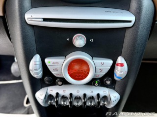 Mini Cooper 1,6i 88kW 50 REZERVACE 2010