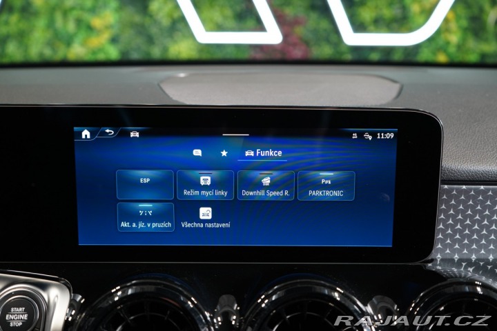 Mercedes-Benz GLB 200d*4M*PROGRESSIVE*LED*C 2024