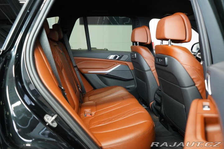 BMW X5 M50i*LASER*TAŽNÉ*HUD*CRAF 2023