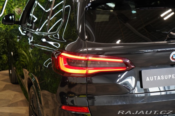 BMW X5 M50i*LASER*TAŽNÉ*HUD*CRAF 2023