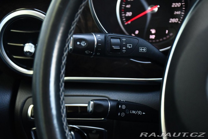 Mercedes-Benz V 250d 4MATIC TAŽNÉ KAMERA 2015