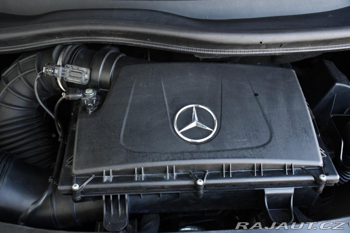 Mercedes-Benz V 250d 4MATIC TAŽNÉ KAMERA 2015