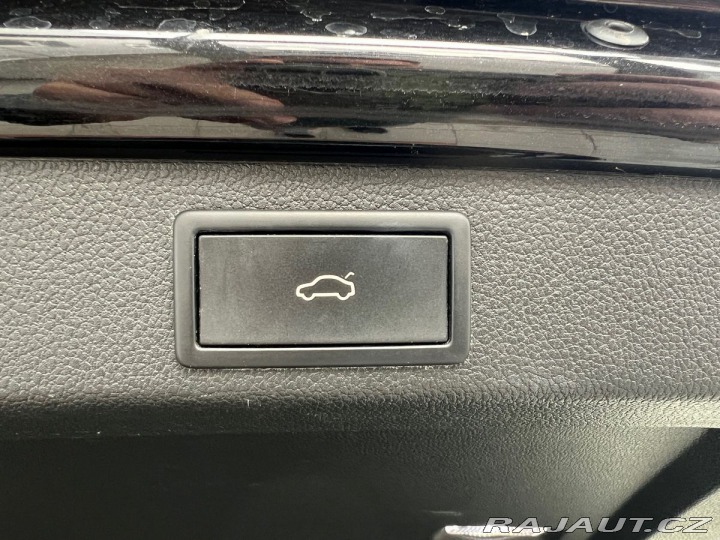 Škoda Superb Scout 140kW DSG 2021