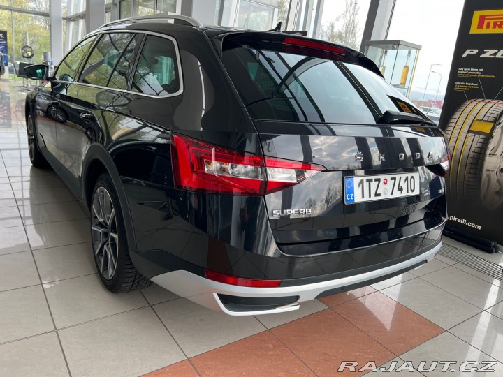 Škoda Superb Scout 140kW DSG 2021