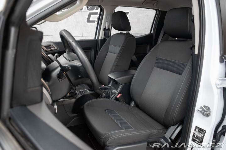 Ford Ranger 2.0 XLT*Naviják*4x4*TAŽNÉ 2020