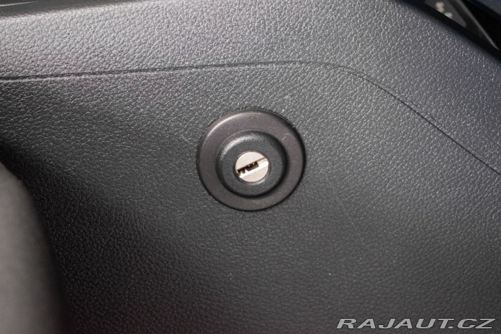 Ford Ranger 2.0 XLT*Naviják*4x4*TAŽNÉ 2020