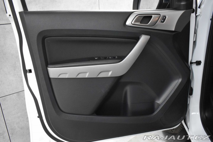 Ford Ranger 2.0 XLT*Naviják*4x4*TAŽNÉ 2020