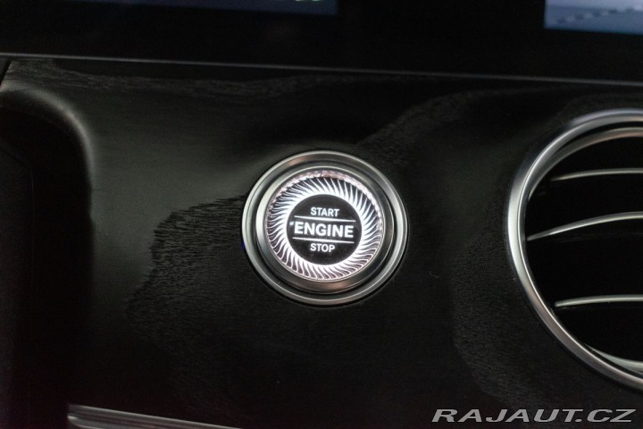 Mercedes-Benz E E 220d 4x4*AMG*AIR*TAŽNÉ* 2020