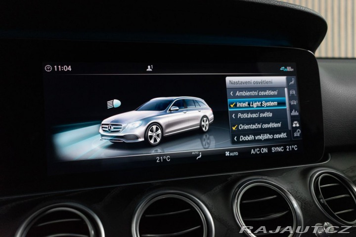 Mercedes-Benz E E 220d 4x4*AMG*AIR*TAŽNÉ* 2020