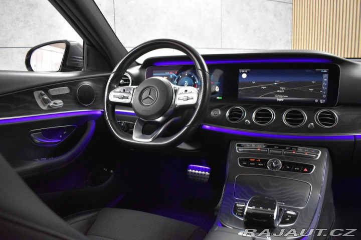 Mercedes-Benz E E 220d 4x4*AMG*AIR*TAŽNÉ* 2020