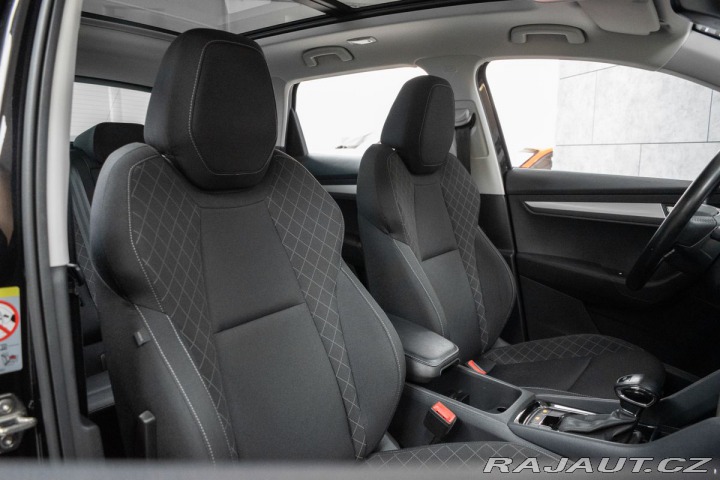 Škoda Karoq 2.0TDI DSG*PANORAMA*KAMER 2021