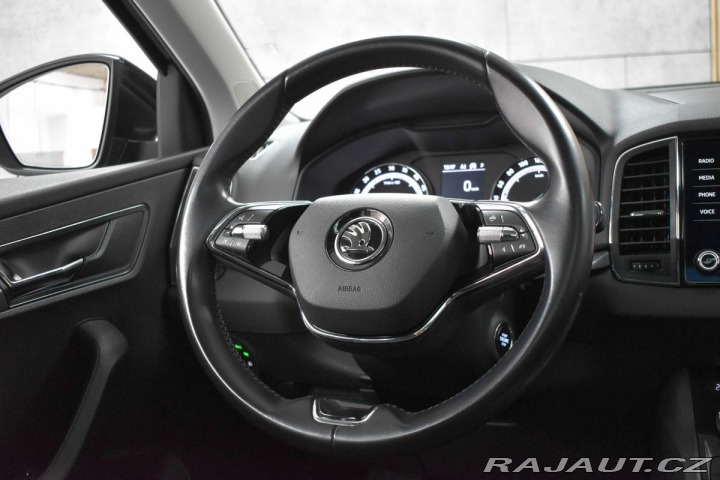 Škoda Karoq 2.0TDI DSG*PANORAMA*KAMER 2021