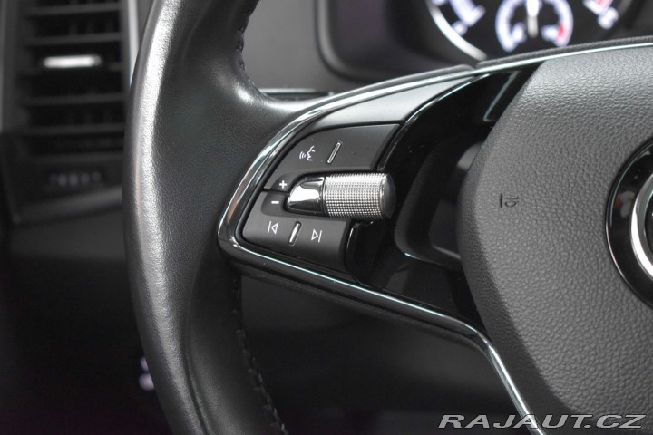 Škoda Karoq 2.0TDI DSG*PANORAMA*KAMER 2021