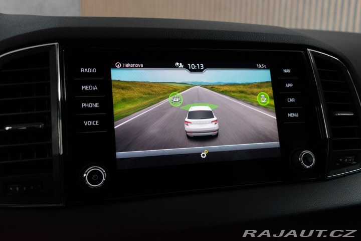 Škoda Karoq 2.0TDI DSG*PANORAMA*KAMER 2021