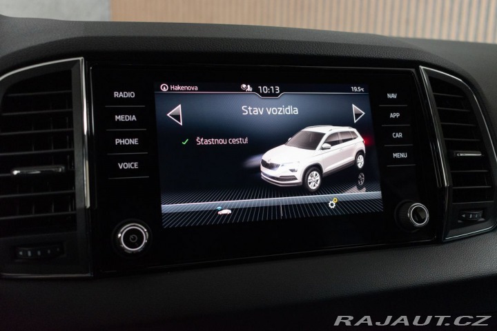 Škoda Karoq 2.0TDI DSG*PANORAMA*KAMER 2021