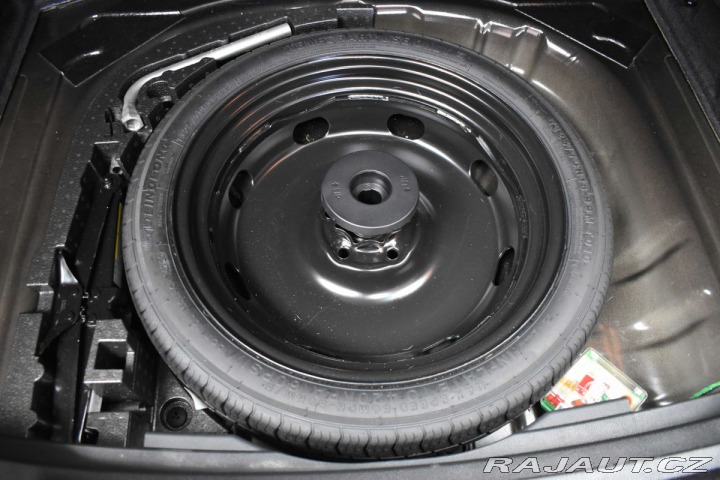 Škoda Karoq 2.0TDI DSG*PANORAMA*KAMER 2021