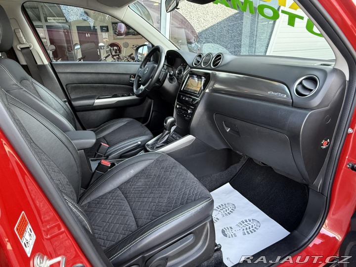 Suzuki Vitara 1,5 4x4 Automat REZERVACE 2024