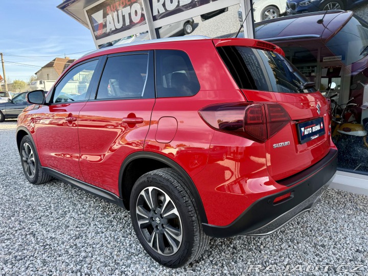Suzuki Vitara 1,5 4x4 Automat REZERVACE 2024