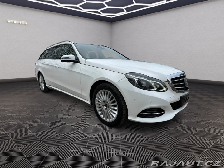 Mercedes-Benz E 350CDI 4Matic Elegance 2016