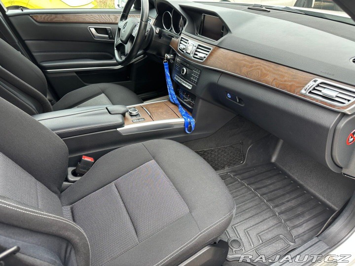 Mercedes-Benz E 350CDI 4Matic Elegance 2016