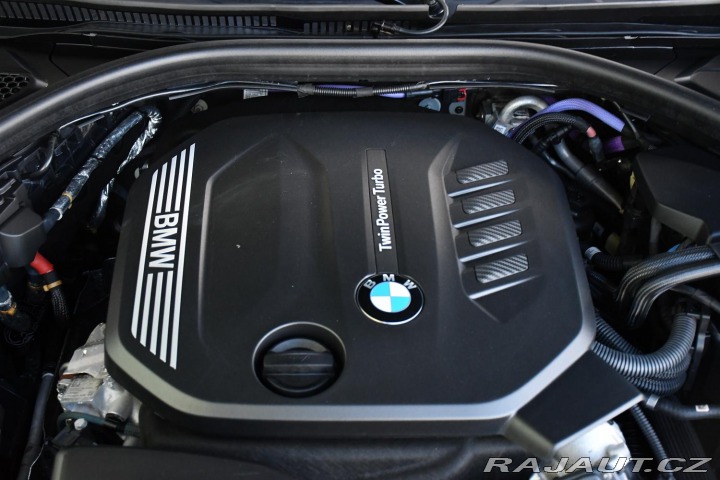 BMW 3 320d xDrive M-SPORT 2024