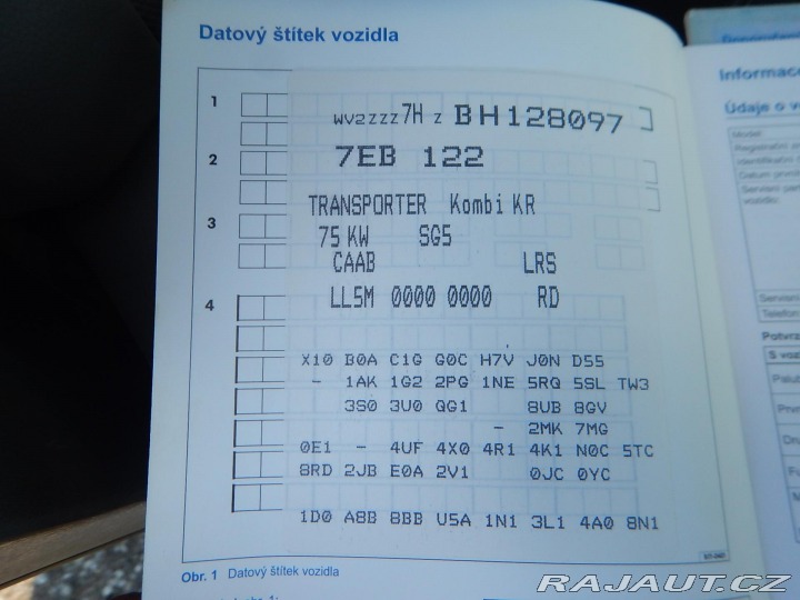 Volkswagen Transporter 2.0 TDI, KLIMA, 6 MÍST 2011