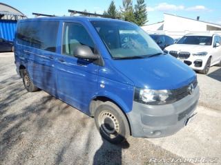 Volkswagen Transporter 2.0 TDI, KLIMA, 6 MÍST 2011
