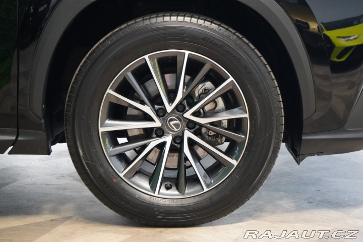 Lexus Ostatní modely NX 350h NX350h*FWD*COMFORT TOP*AC 2024